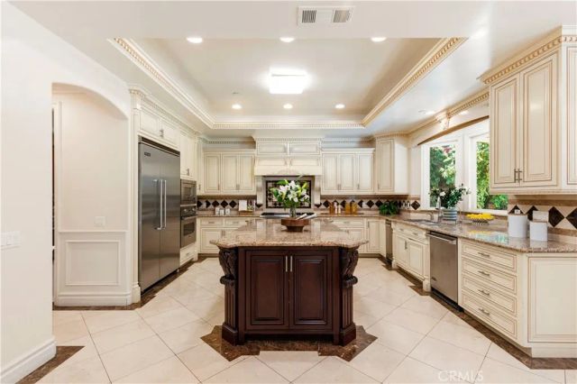 553 Woodward blvd, Pasadena, CA 91107