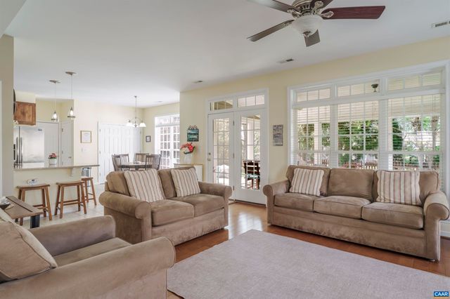 212 GRAYROCK DR, Crozet, VA 22932