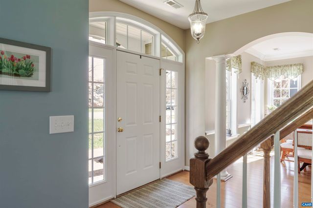 212 GRAYROCK DR, Crozet, VA 22932