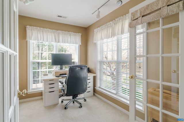 212 GRAYROCK DR, Crozet, VA 22932