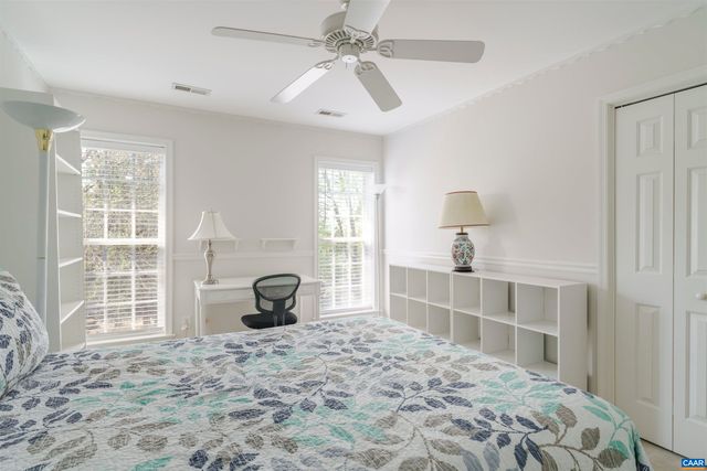 212 GRAYROCK DR, Crozet, VA 22932