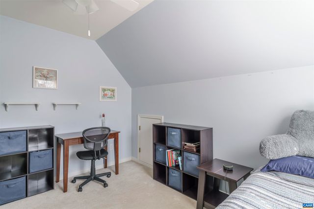 212 GRAYROCK DR, Crozet, VA 22932