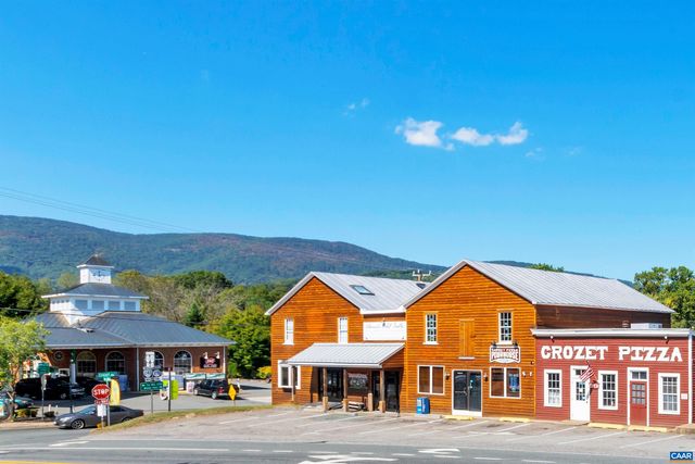 212 GRAYROCK DR, Crozet, VA 22932