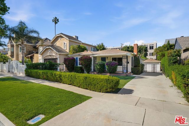 14529 Greenleaf Street, Sherman Oaks, CA 91403