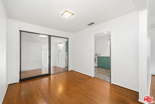 14529 Greenleaf Street, Sherman Oaks, CA 91403