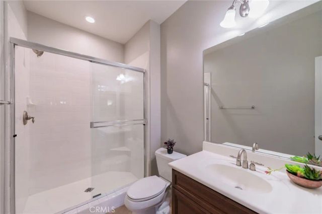 54 Shadowplay, Irvine, CA 92620