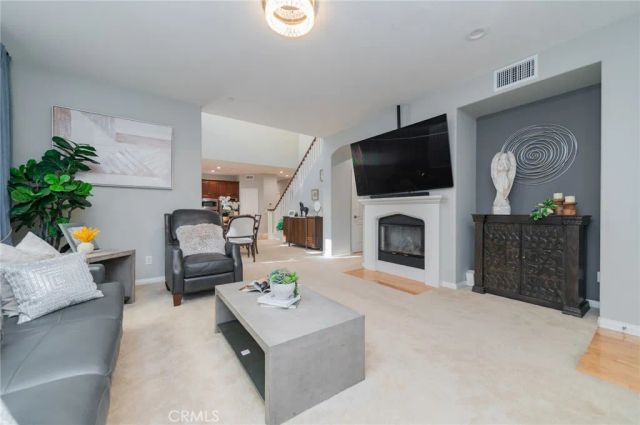 54 Shadowplay, Irvine, CA 92620