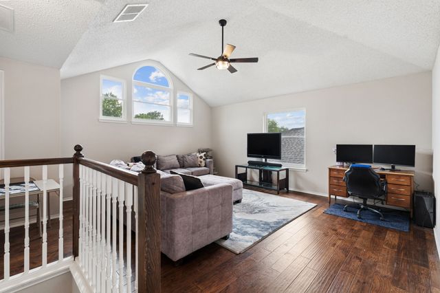 918 E Grubb Drive, Mesquite, TX 75149