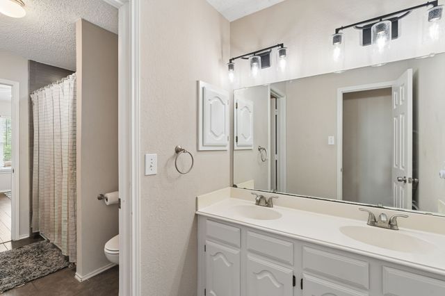 918 E Grubb Drive, Mesquite, TX 75149