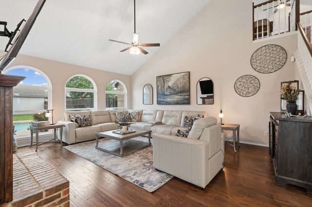 918 E Grubb Drive, Mesquite, TX 75149