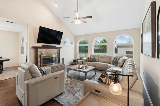 918 E Grubb Drive, Mesquite, TX 75149