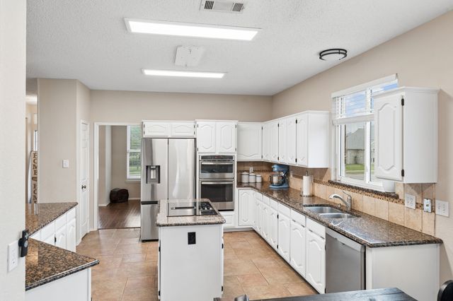 918 E Grubb Drive, Mesquite, TX 75149