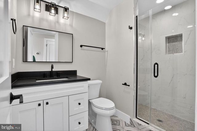 393 ROCK ISLAND RIDGE, LAKE ANNA, Mineral, VA 23117