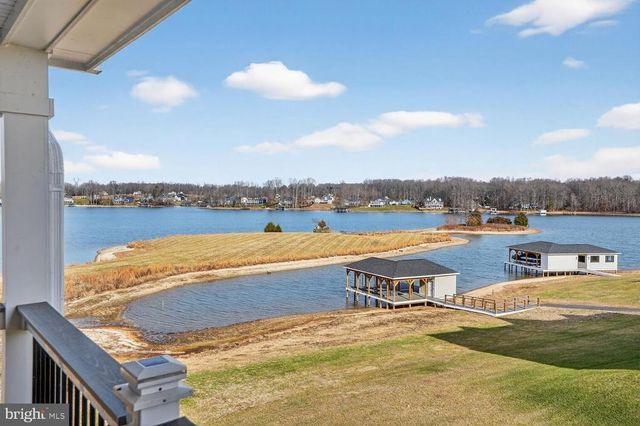 393 ROCK ISLAND RIDGE, LAKE ANNA, Mineral, VA 23117