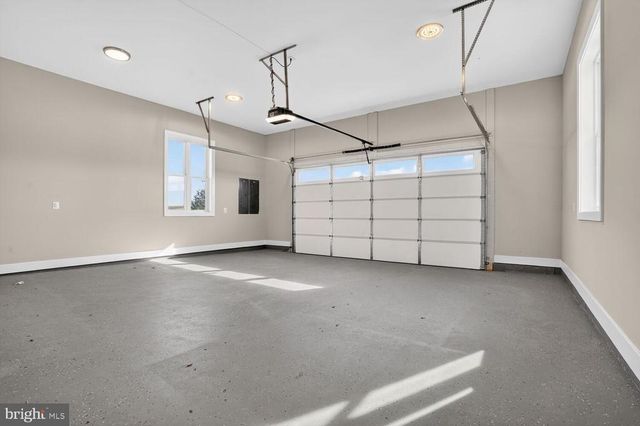 393 ROCK ISLAND RIDGE, LAKE ANNA, Mineral, VA 23117