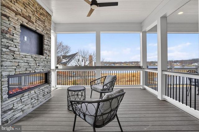 393 ROCK ISLAND RIDGE, LAKE ANNA, Mineral, VA 23117