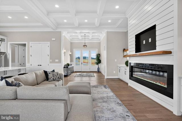 393 ROCK ISLAND RIDGE, LAKE ANNA, Mineral, VA 23117