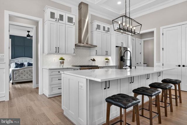 393 ROCK ISLAND RIDGE, LAKE ANNA, Mineral, VA 23117