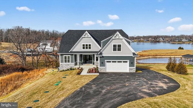 393 ROCK ISLAND RIDGE, LAKE ANNA, Mineral, VA 23117