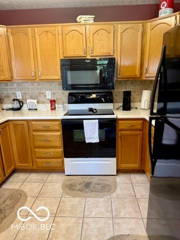 3957 Hancock Court, Franklin, IN 46131