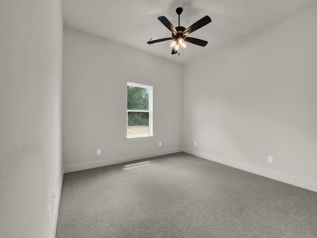 305 Wrangler Court, Weatherford, TX 76088