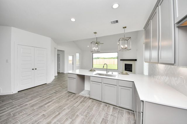 26375 Viva Drive, Magnolia, TX 77355