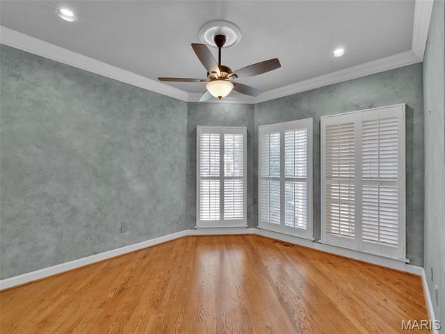 13004 Pembrooke Valley Court, St Louis, MO 63141