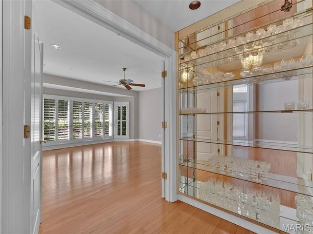 13004 Pembrooke Valley Court, St Louis, MO 63141