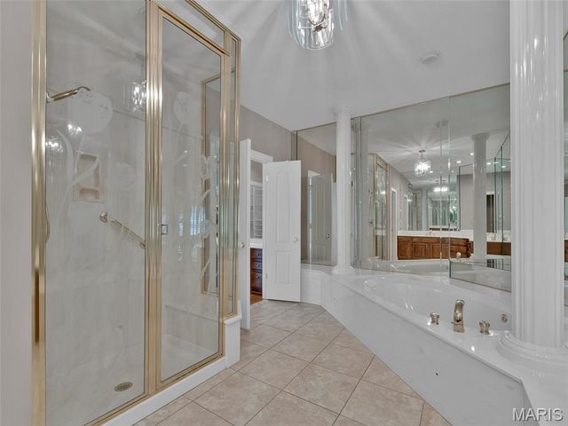 13004 Pembrooke Valley Court, St Louis, MO 63141