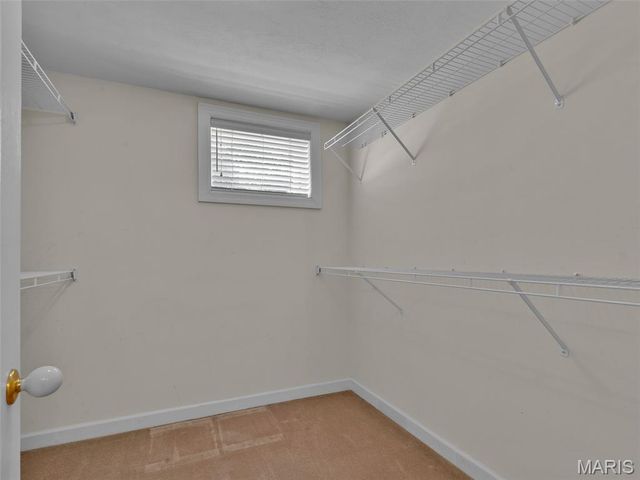 13004 Pembrooke Valley Court, St Louis, MO 63141