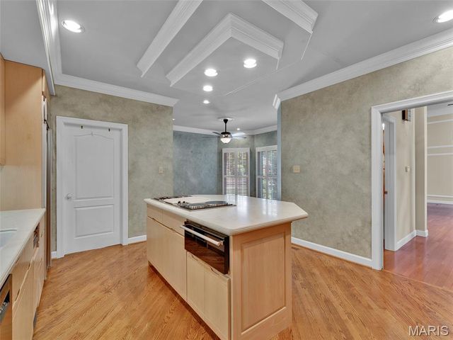 13004 Pembrooke Valley Court, St Louis, MO 63141