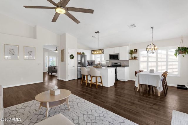 973 N SUNNYVALE Avenue, Gilbert, AZ 85234