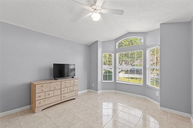 15840 AUTUMN GLEN AVENUE, Clermont, FL 34714