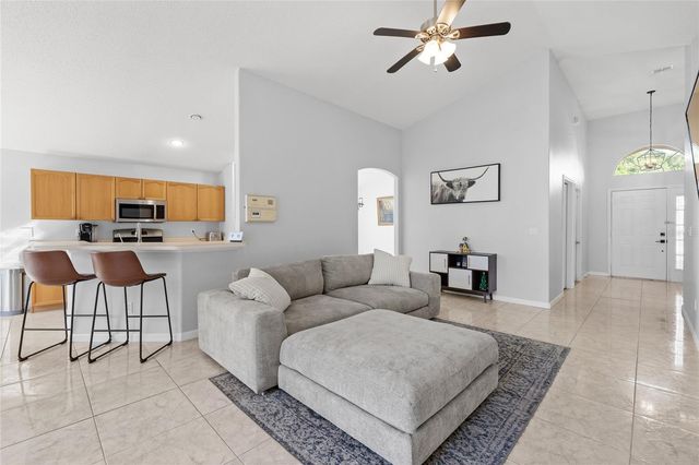 15840 AUTUMN GLEN AVENUE, Clermont, FL 34714