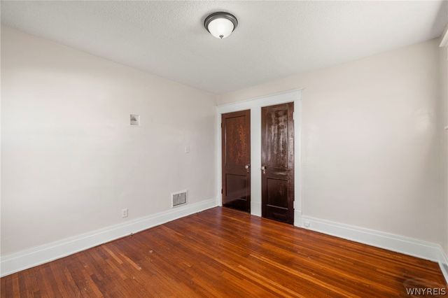 252 Dartmouth Avenue, Buffalo, NY 14215