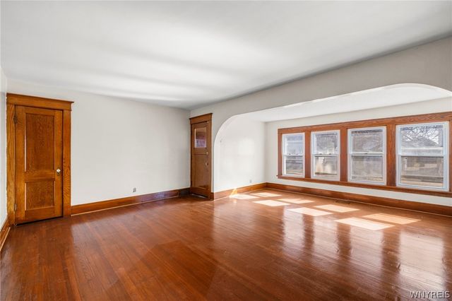 252 Dartmouth Avenue, Buffalo, NY 14215