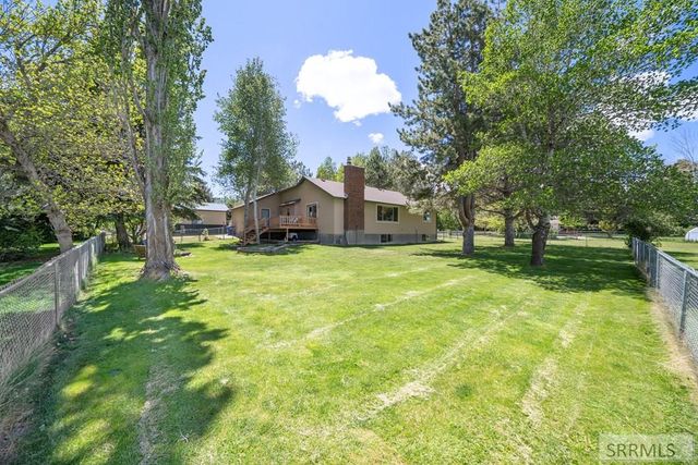 4950 W Foxtrail Lane, Idaho Falls, ID 83402