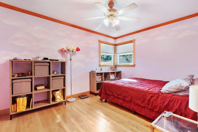 913 E 162nd Place, South Holland, IL 60473