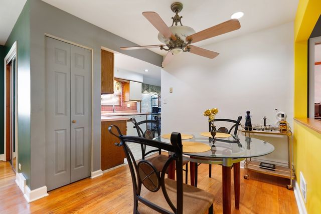 913 E 162nd Place, South Holland, IL 60473