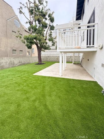 1310 Loma Drive, Hermosa Beach, CA 90254
