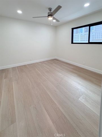 1310 Loma Drive, Hermosa Beach, CA 90254