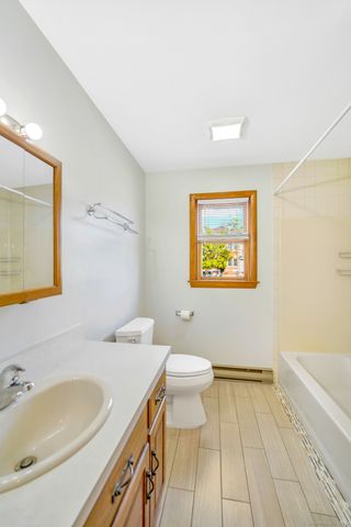 217 Charlotte Street 1R, Waterbury, CT 06704