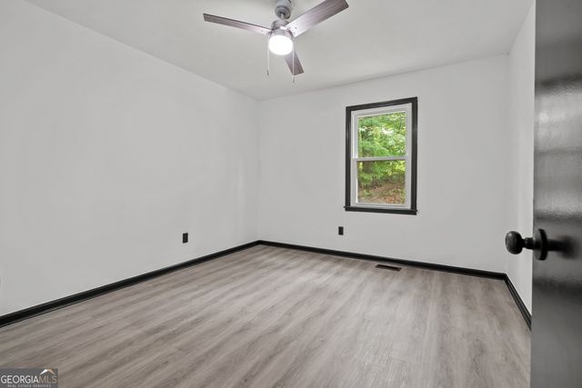 50 N Hearthstone NORTH Drive, Newnan, GA 30263