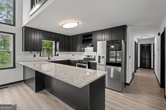 50 N Hearthstone NORTH Drive, Newnan, GA 30263