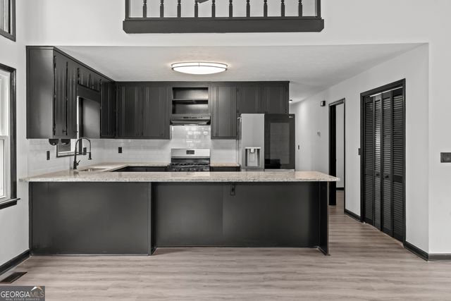 50 N Hearthstone NORTH Drive, Newnan, GA 30263