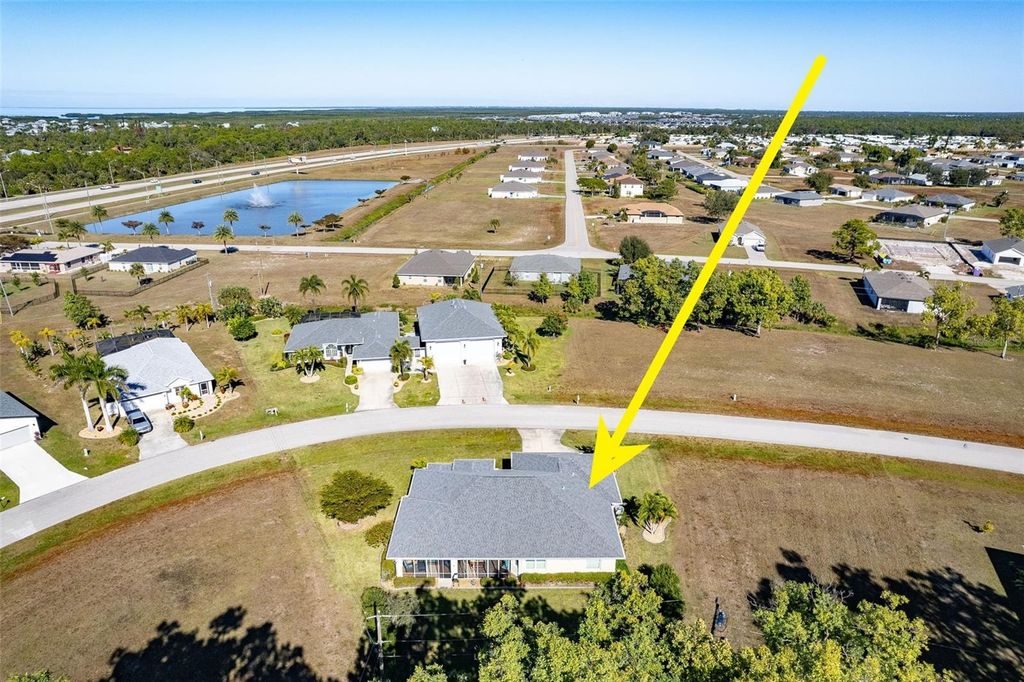 Image 32 of property listing at 25195 ESTRADA CIRCLE, Punta Gorda, FL 33955