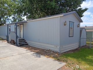 900 N Grape Drive #36, Moses Lake, WA 98337