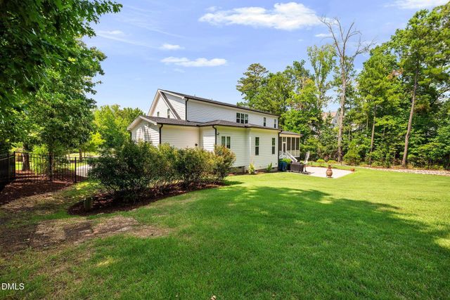 205 Congleton Way, Holly Springs, NC 27540
