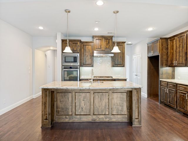 5009 Joseph Street, Lewisville, TX 75056