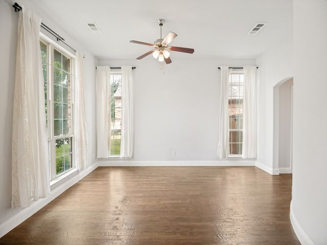5009 Joseph Street, Lewisville, TX 75056